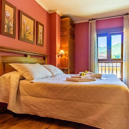 Hotel Pena Pandos 펠레초사 외부 사진