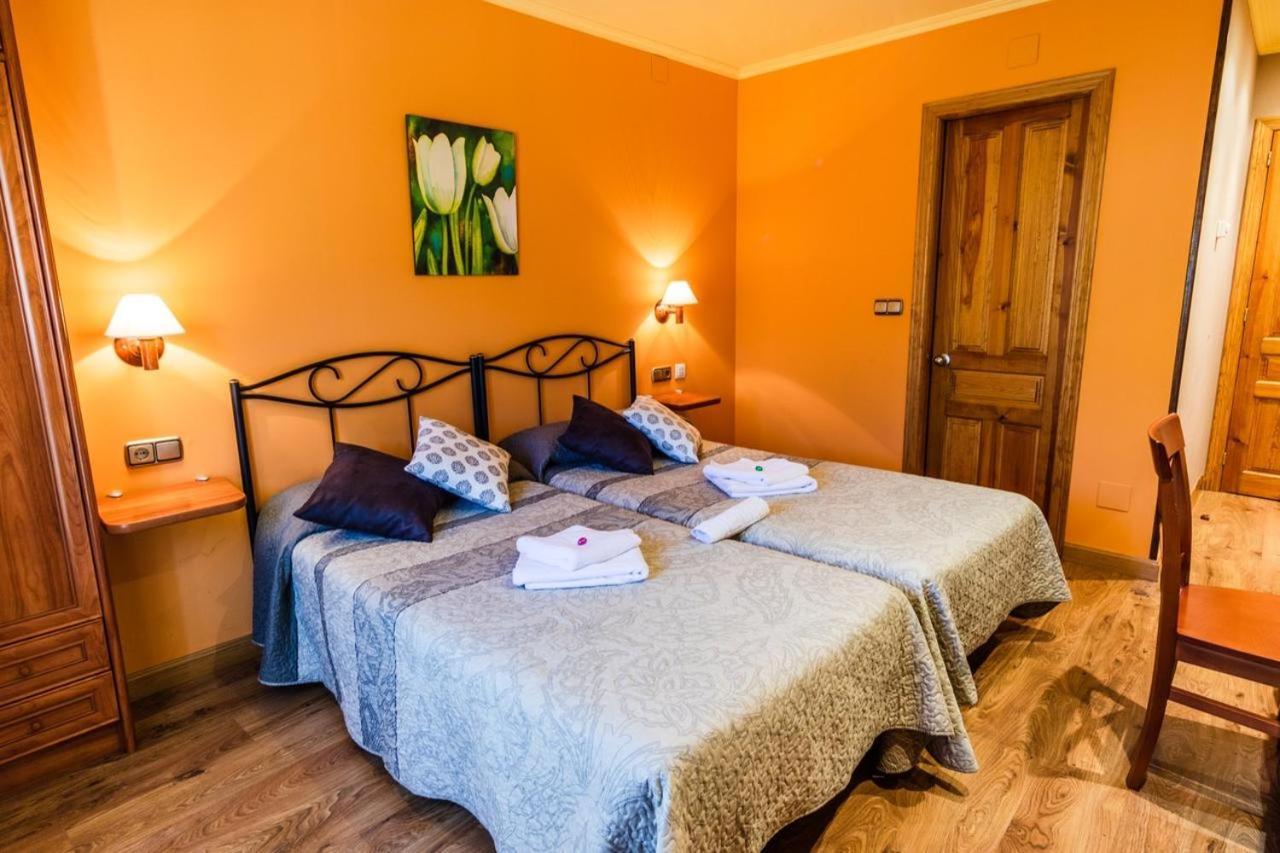 Hotel Pena Pandos 펠레초사 외부 사진