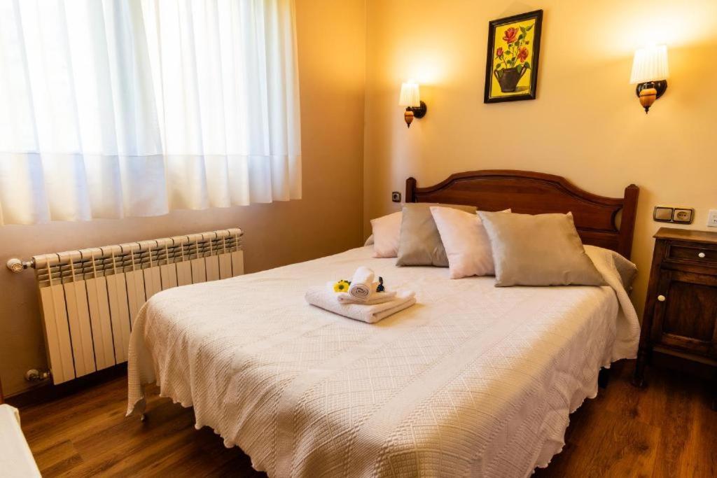 Hotel Pena Pandos 펠레초사 외부 사진