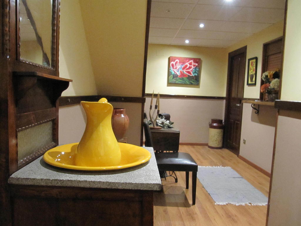 Hotel Pena Pandos 펠레초사 외부 사진