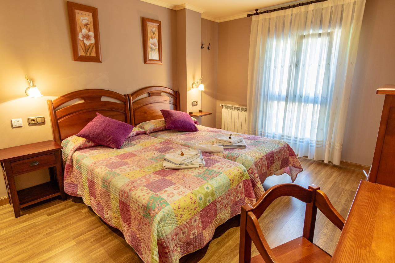 Hotel Pena Pandos 펠레초사 외부 사진