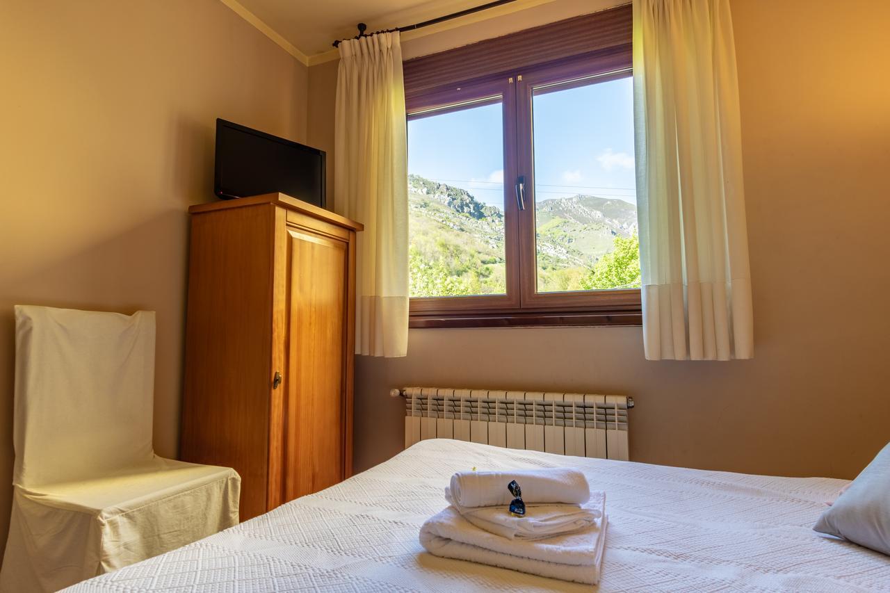 Hotel Pena Pandos 펠레초사 외부 사진