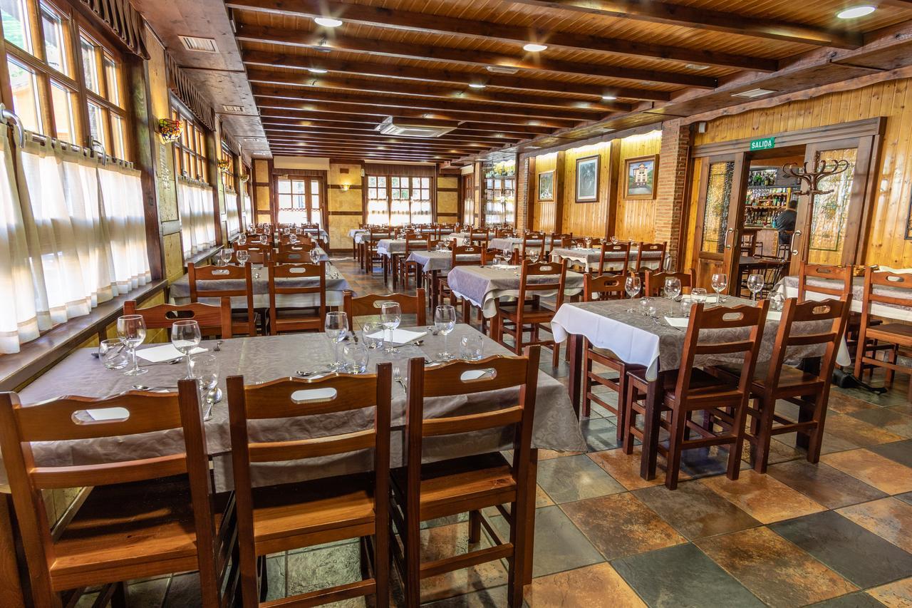 Hotel Pena Pandos 펠레초사 외부 사진