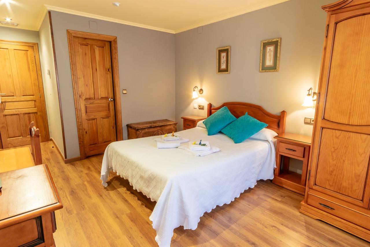 Hotel Pena Pandos 펠레초사 외부 사진
